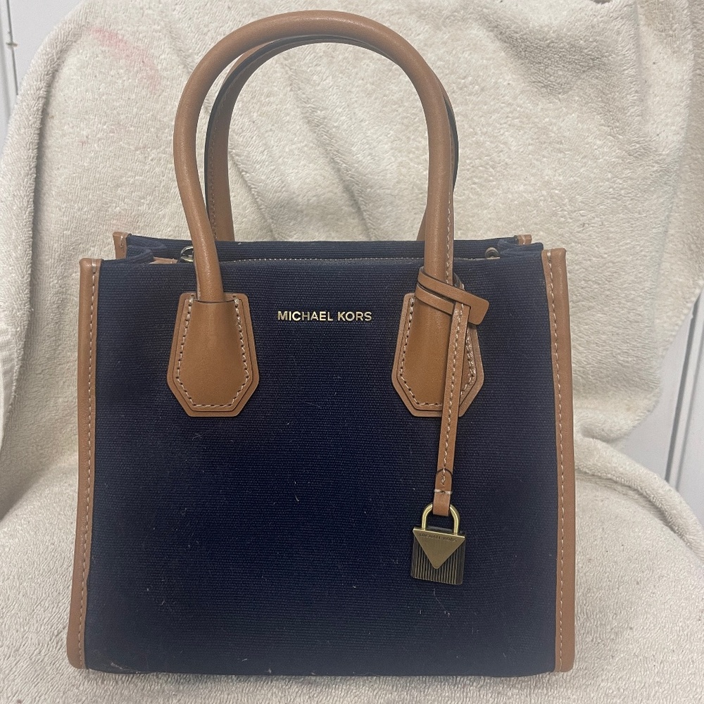 Michael Kors Mini Tote